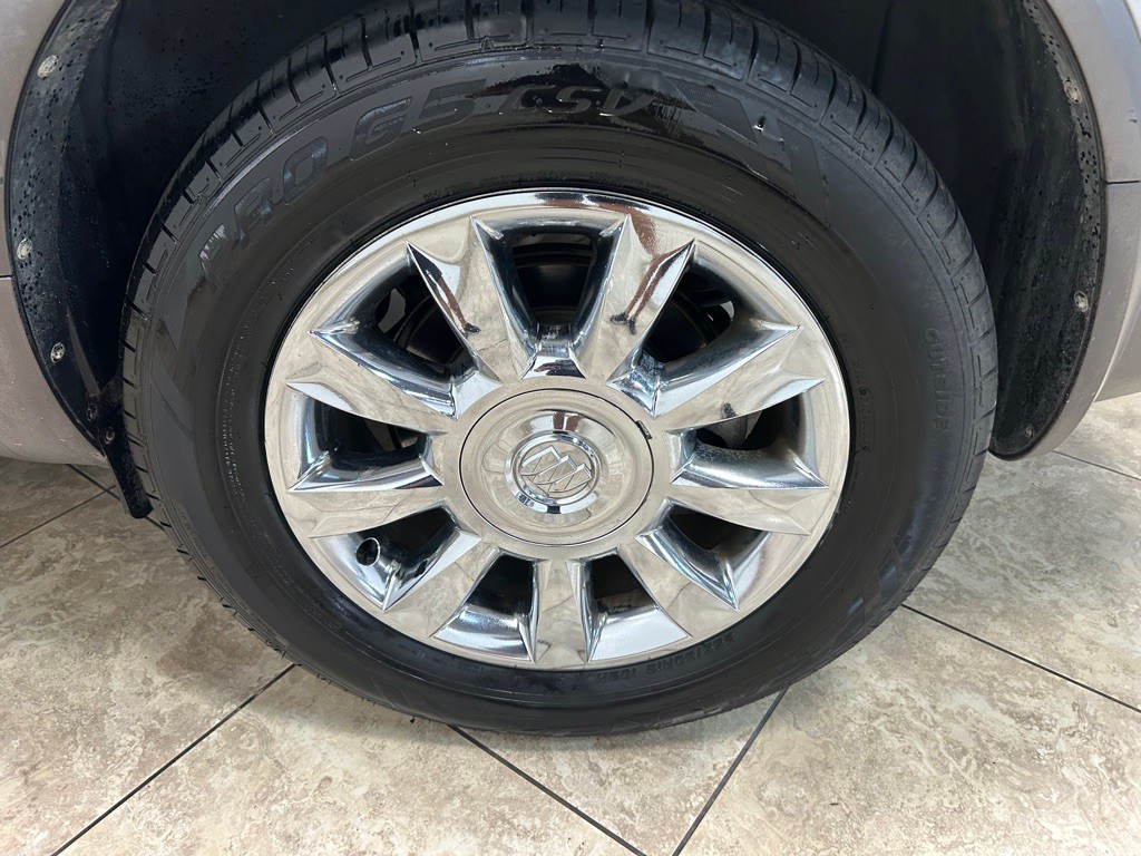 2012 Buick Enclave Image 12