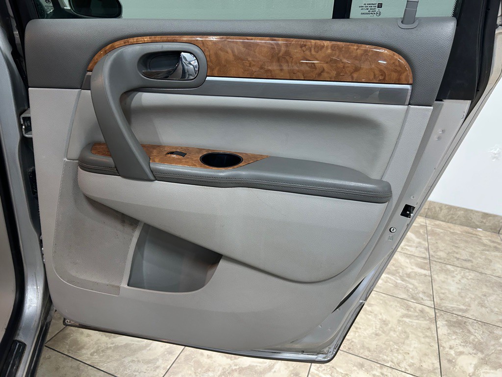 2012 Buick Enclave Image 31