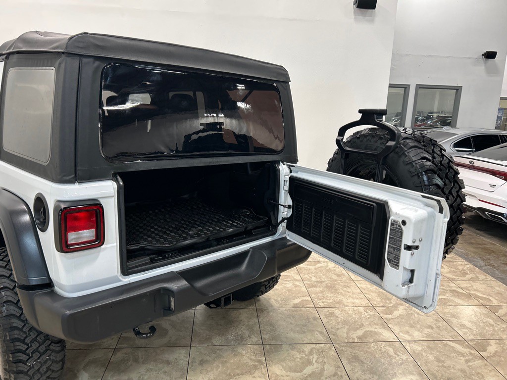 2018 Jeep Wrangler Unlimited Image 34