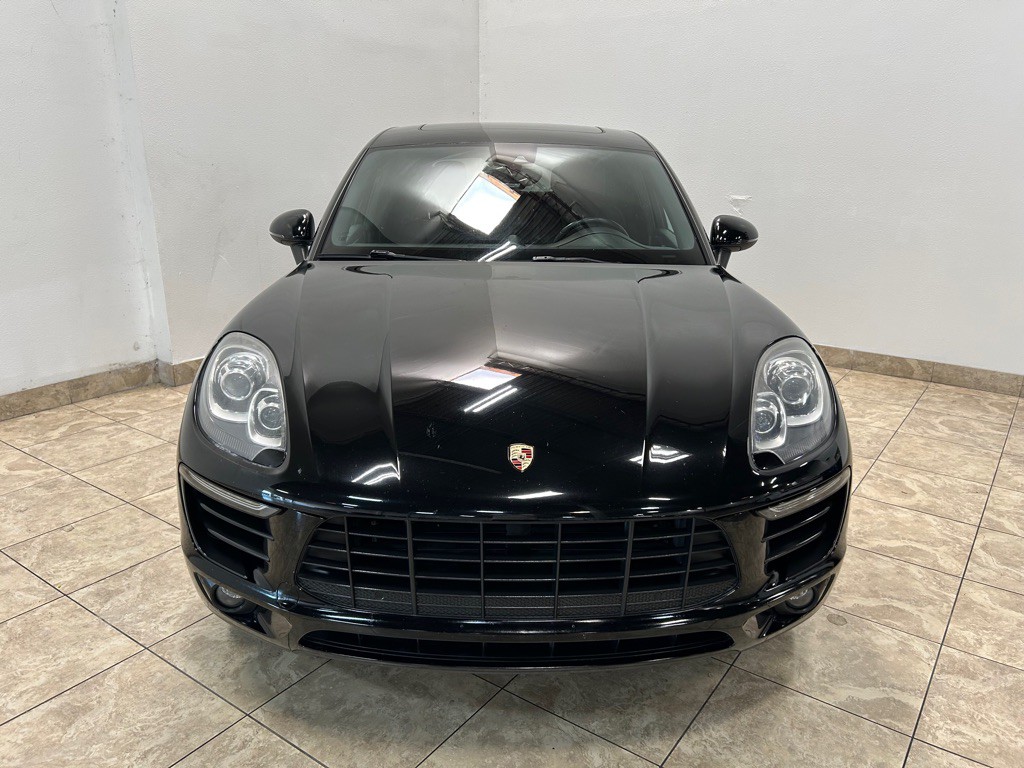 2018 Porsche Macan Image 3