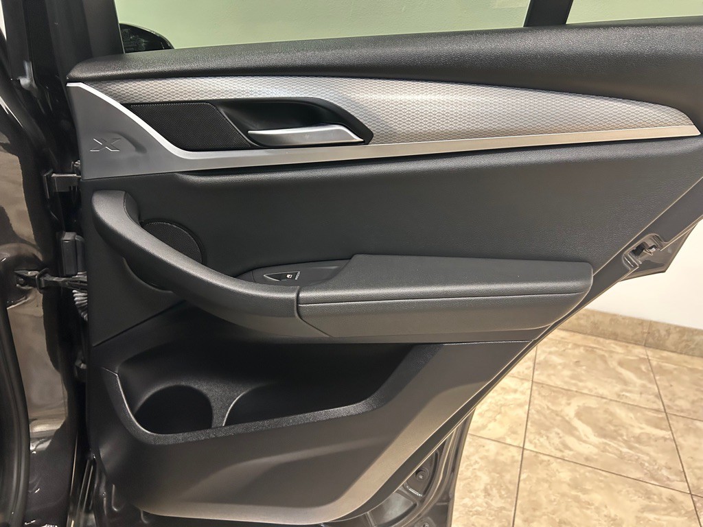 2019 BMW X4 Image 37