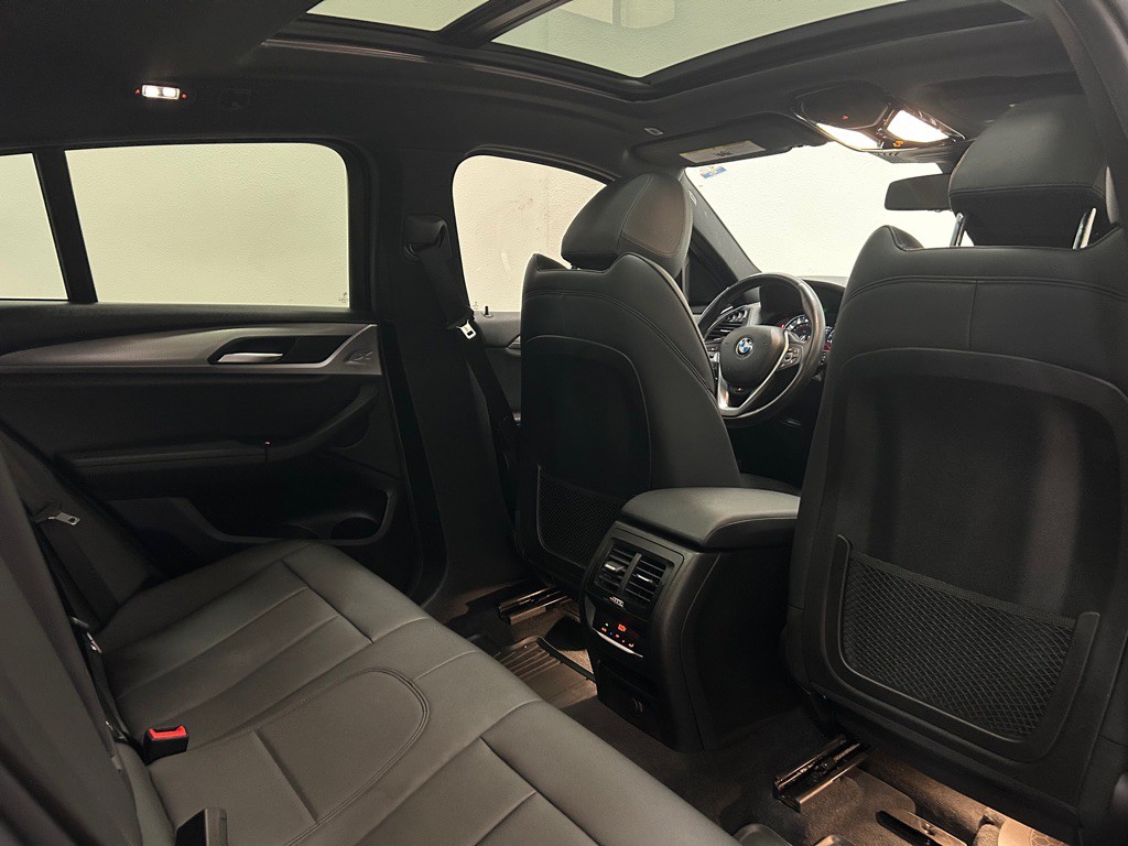 2019 BMW X4 Image 39