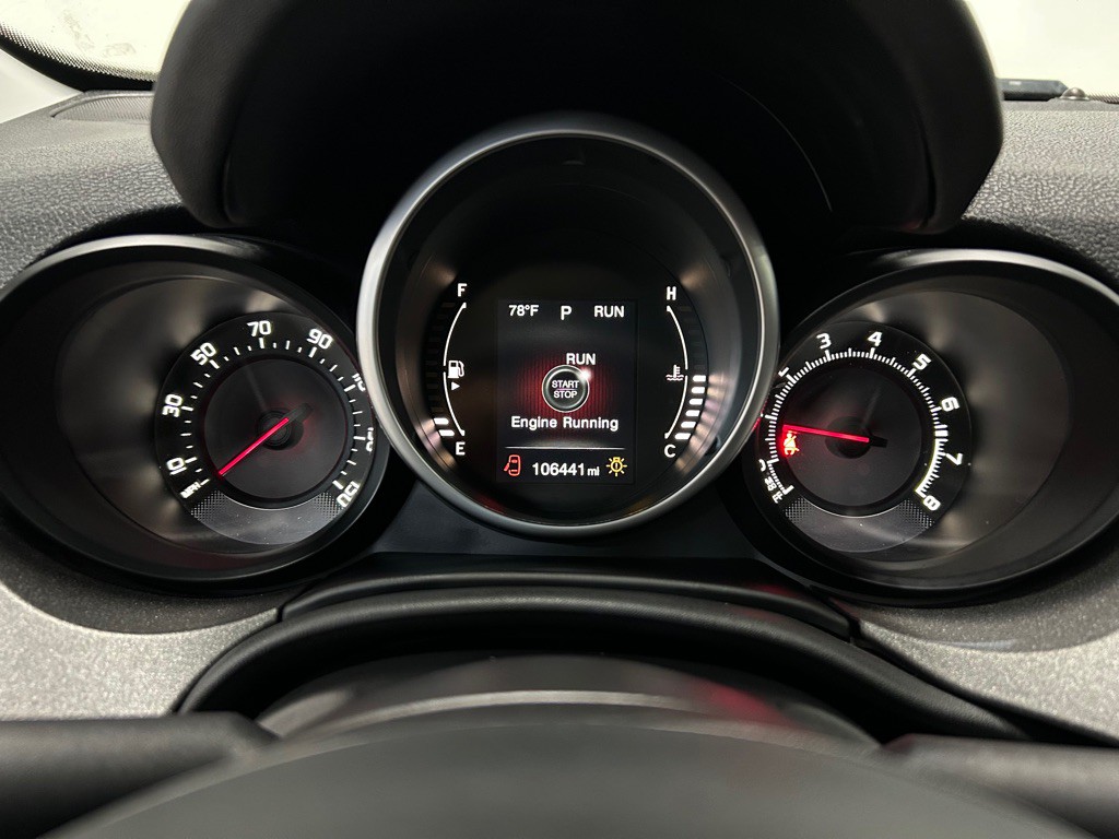 2016 FIAT 500 Image 17