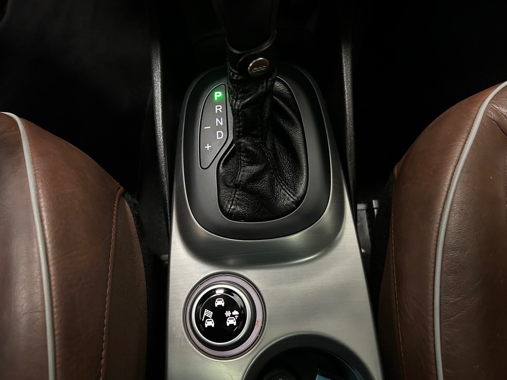 2016 FIAT 500 Image 24