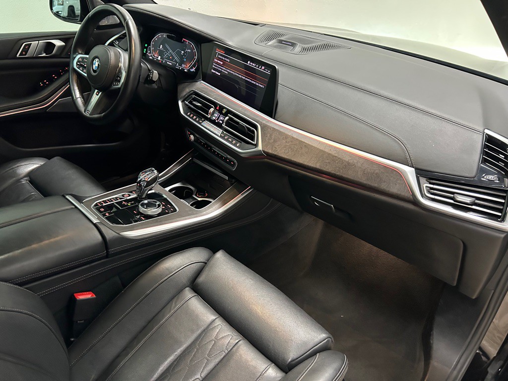 2019 BMW X5 Image 28