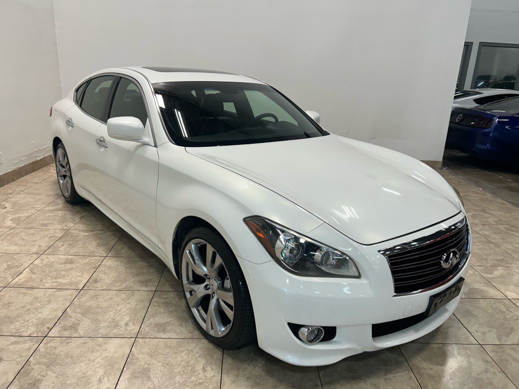 2013 INFINITI M37 Image 5