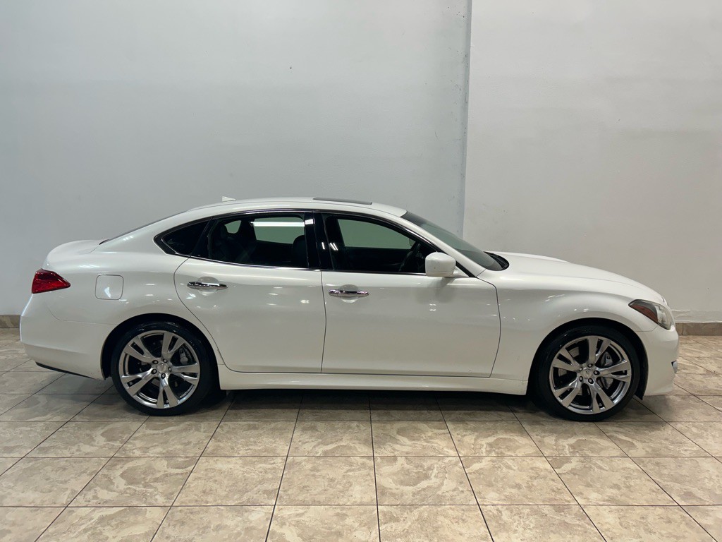 2013 INFINITI M37 Image 6