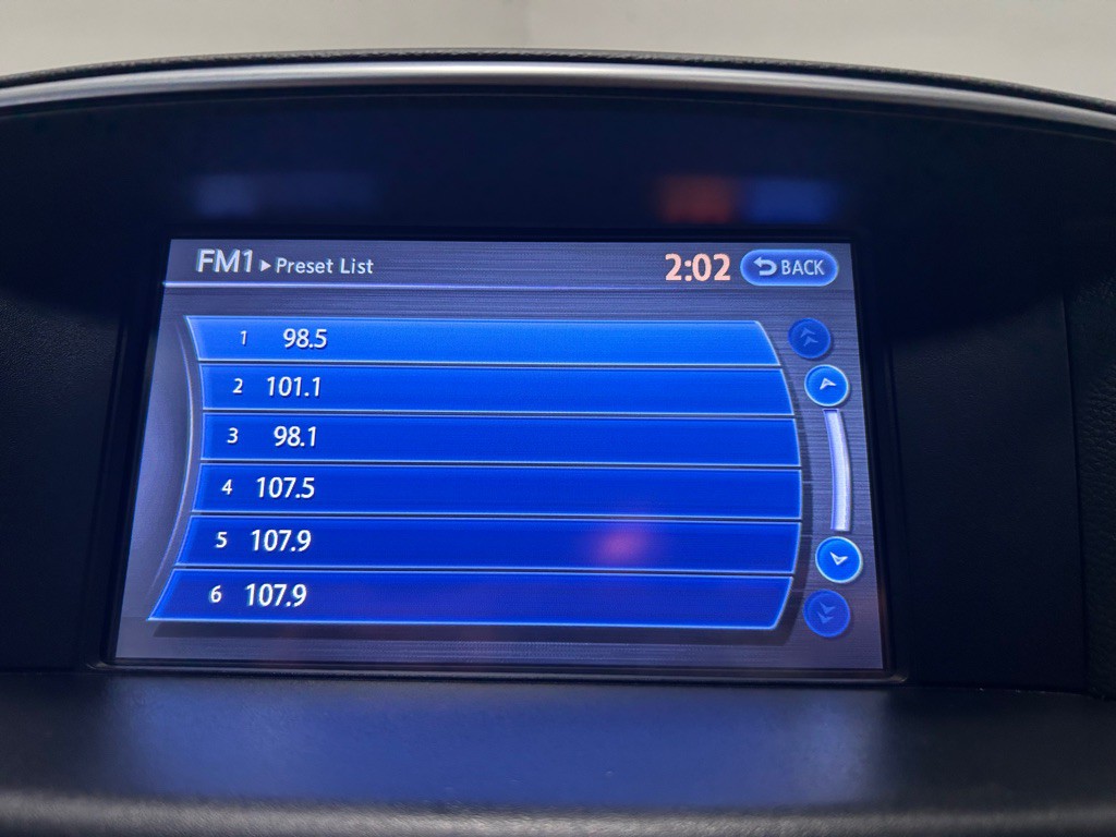 2013 INFINITI M37 Image 20