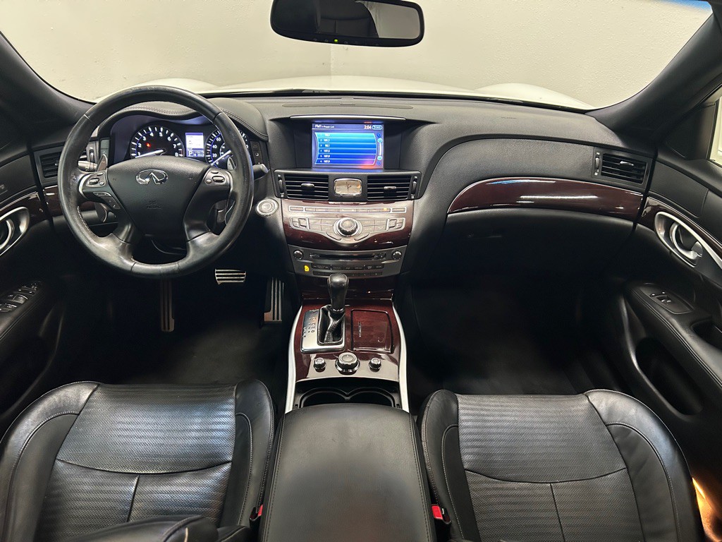 2013 INFINITI M37 Image 32