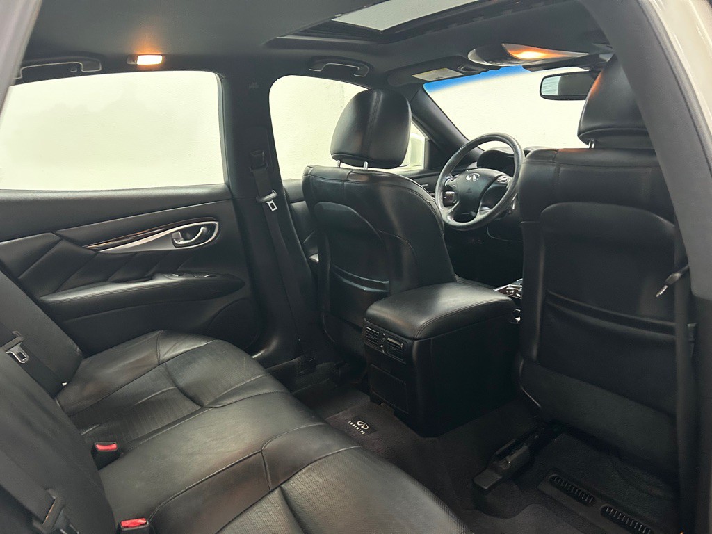 2013 INFINITI M37 Image 39
