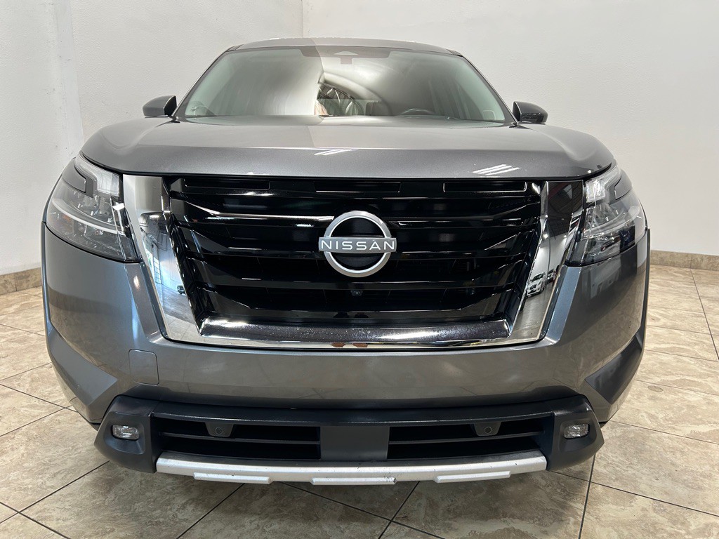 2022 Nissan Pathfinder Image 4