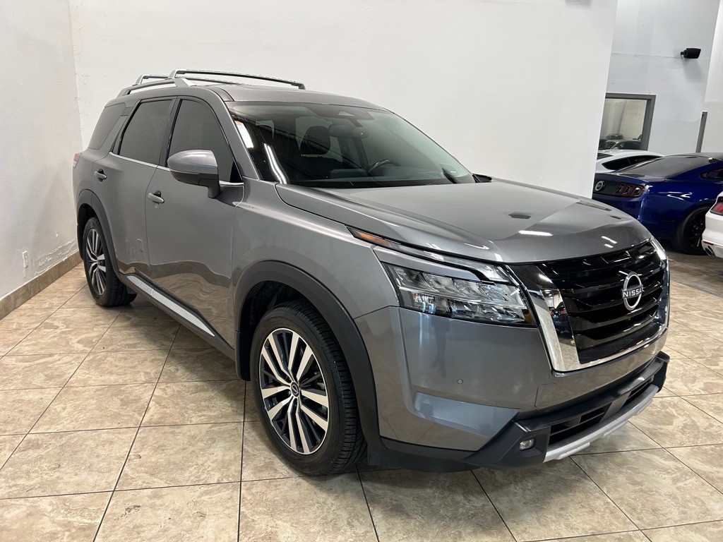 2022 Nissan Pathfinder Image 5