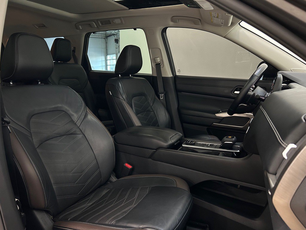 2022 Nissan Pathfinder Image 33