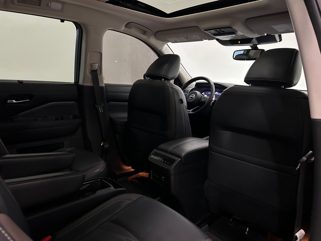 2022 Nissan Pathfinder Image 41