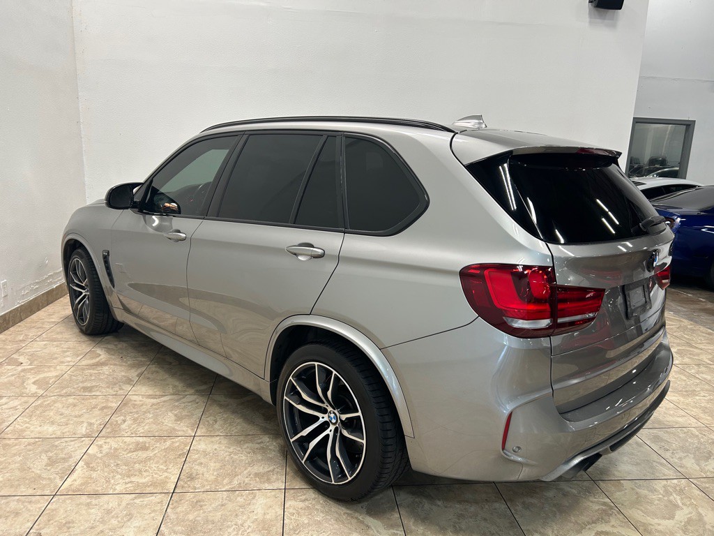2017 BMW X5 Image 9