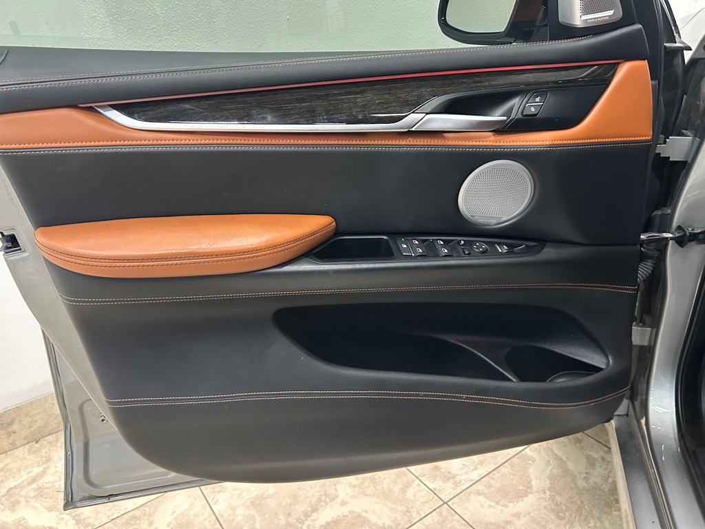 2017 BMW X5 Image 15
