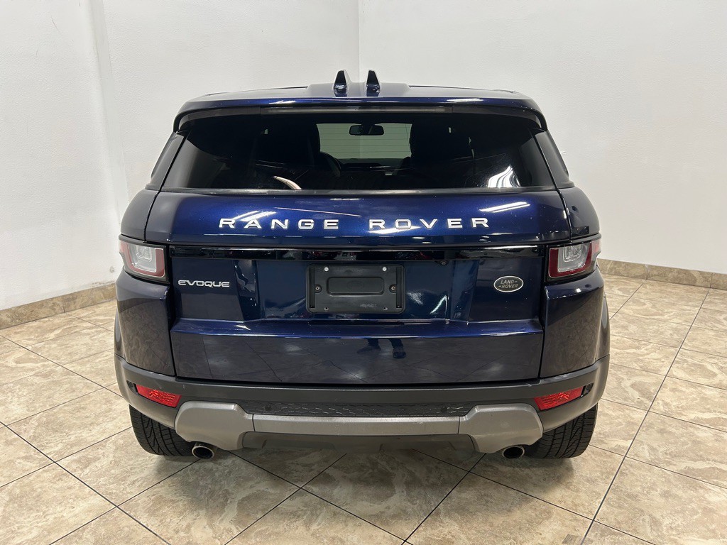 2018 Land Rover Range Rover Evoque Image 8