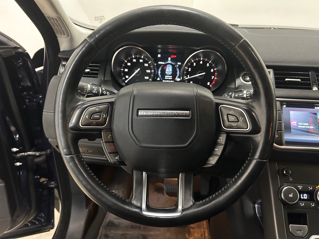 2018 Land Rover Range Rover Evoque Image 12