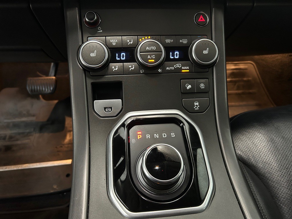 2018 Land Rover Range Rover Evoque Image 18