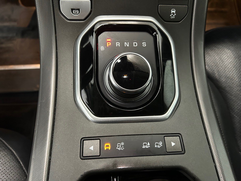 2018 Land Rover Range Rover Evoque Image 19