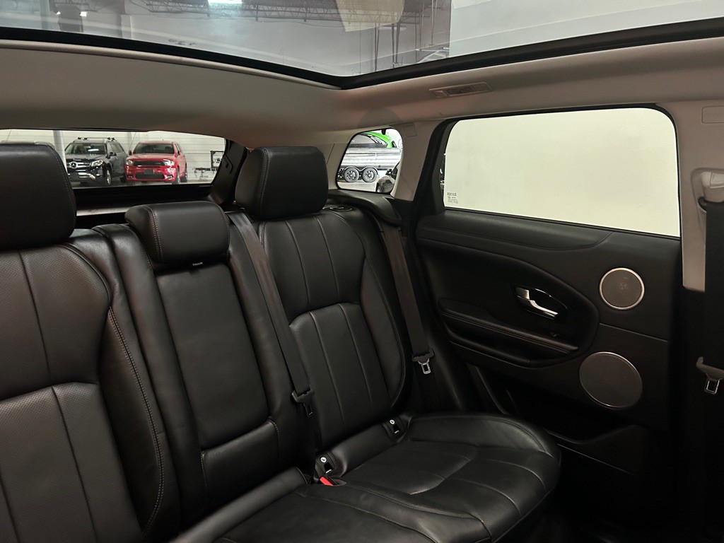2018 Land Rover Range Rover Evoque Image 30