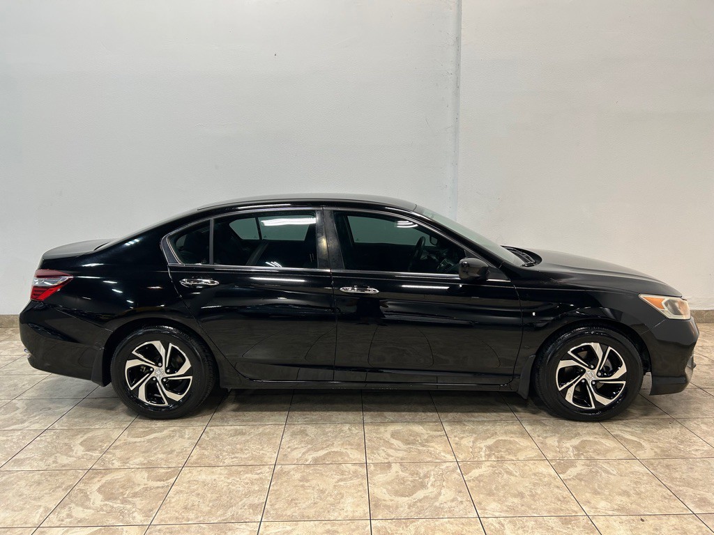 2016 Honda Accord Image 6