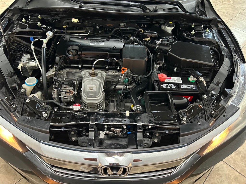 2016 Honda Accord Image 41