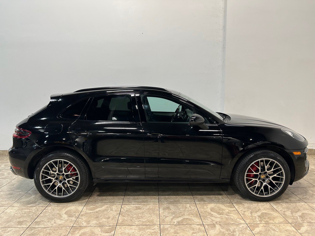 2015 Porsche Macan Image 9