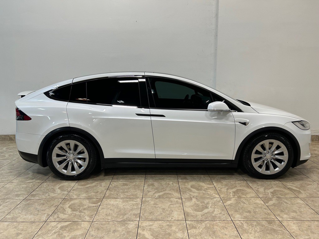 2019 Tesla Model X Image 6