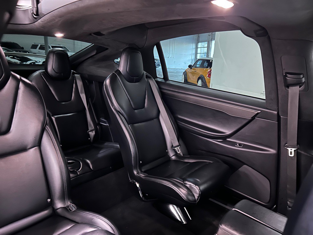 2019 Tesla Model X Image 34