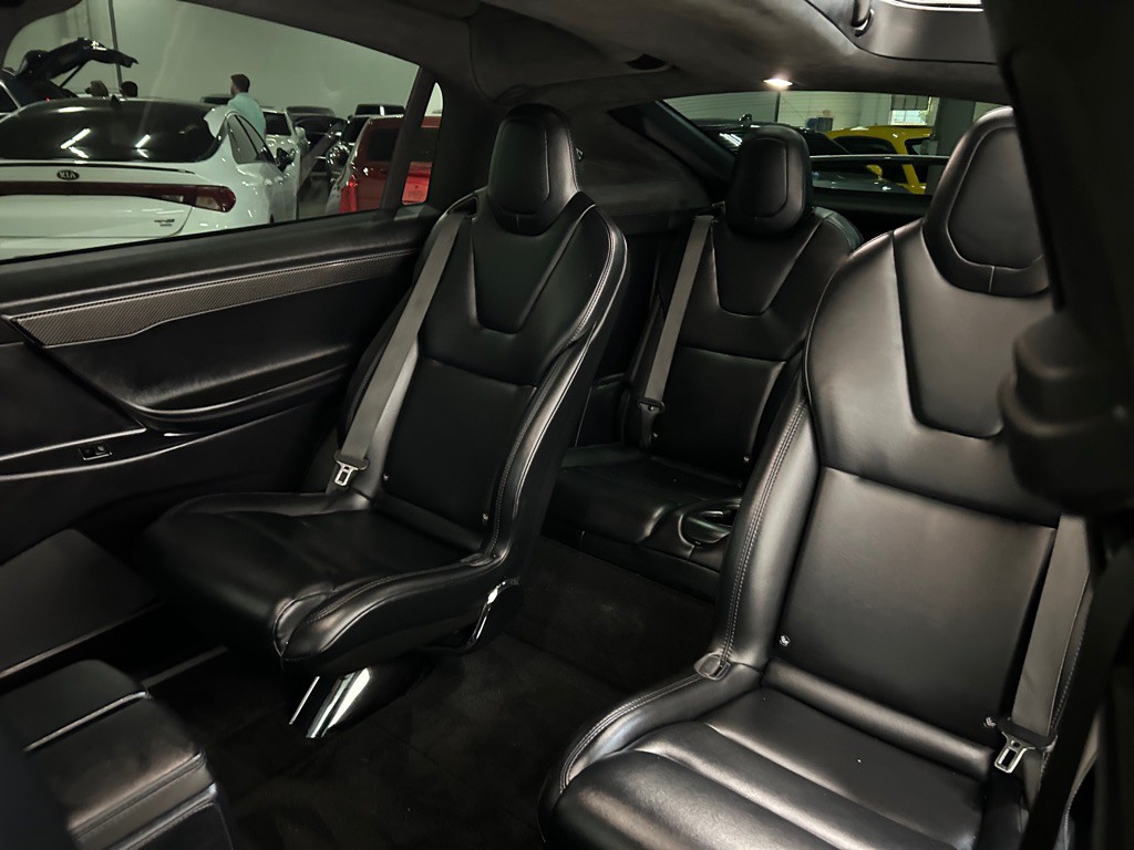 2019 Tesla Model X Image 38