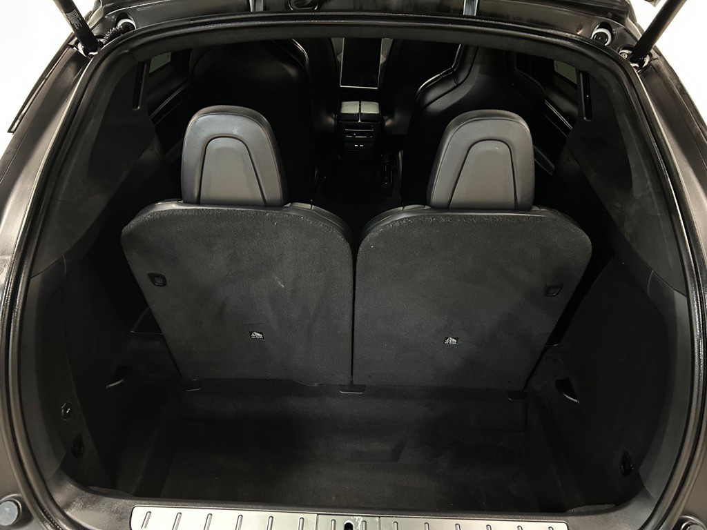 2019 Tesla Model X Image 43