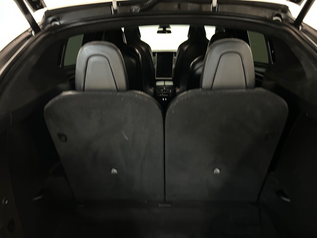2019 Tesla Model X Image 44