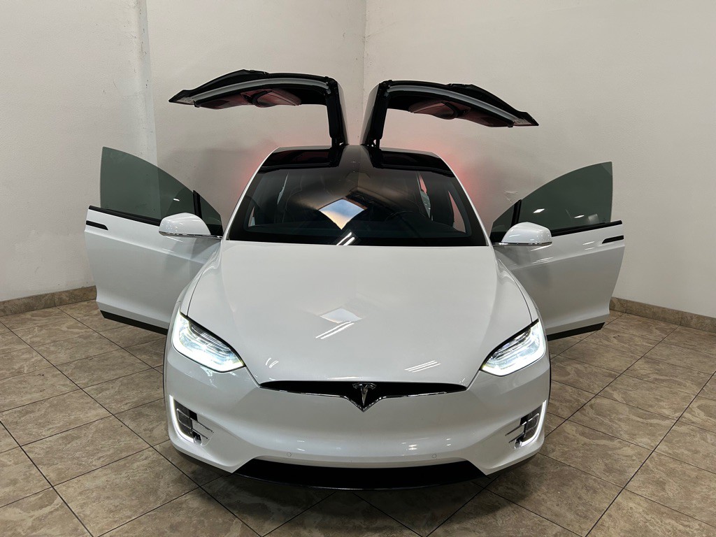 2019 Tesla Model X Image 48