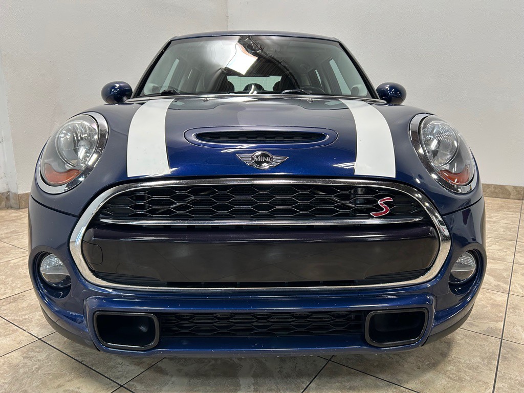 2016 MINI Cooper Image 3