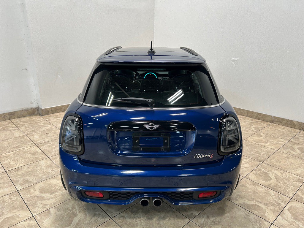 2016 MINI Cooper Image 8