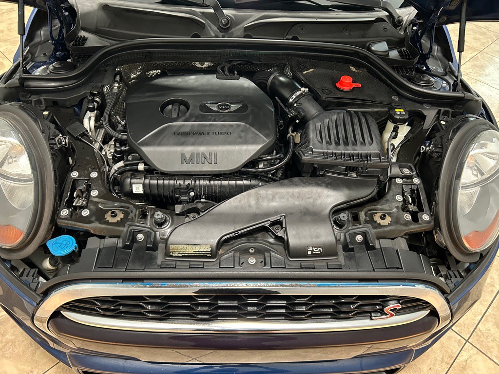 2016 MINI Cooper Image 43