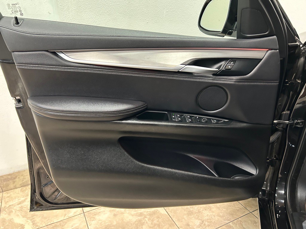 2018 BMW X6 Image 14