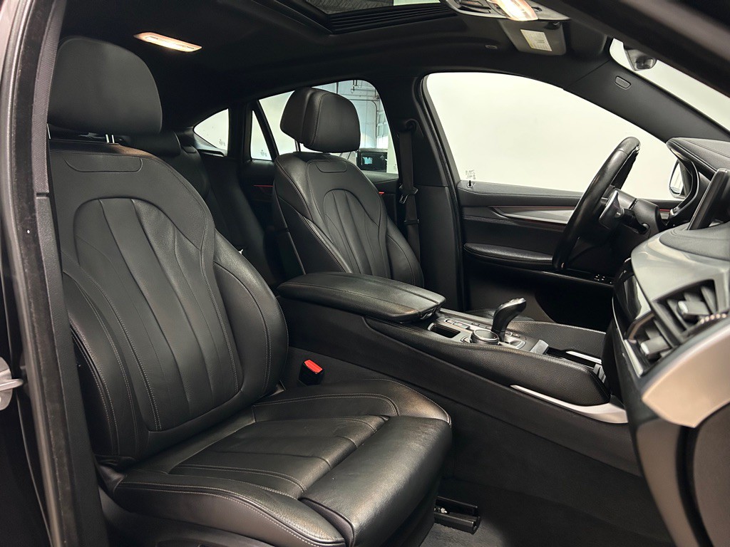 2018 BMW X6 Image 31