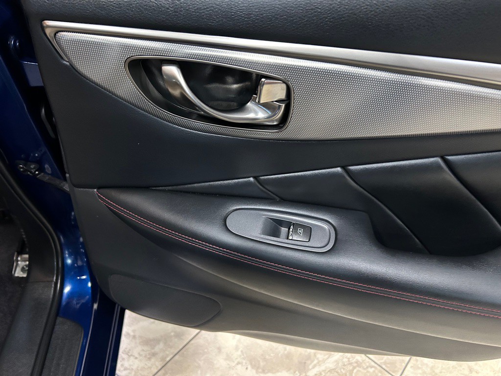 2019 INFINITI Q50 Image 39