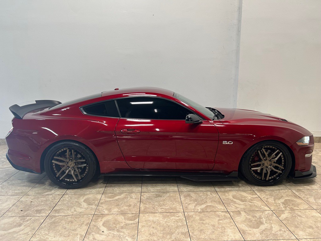 2019 Ford Mustang Image 6