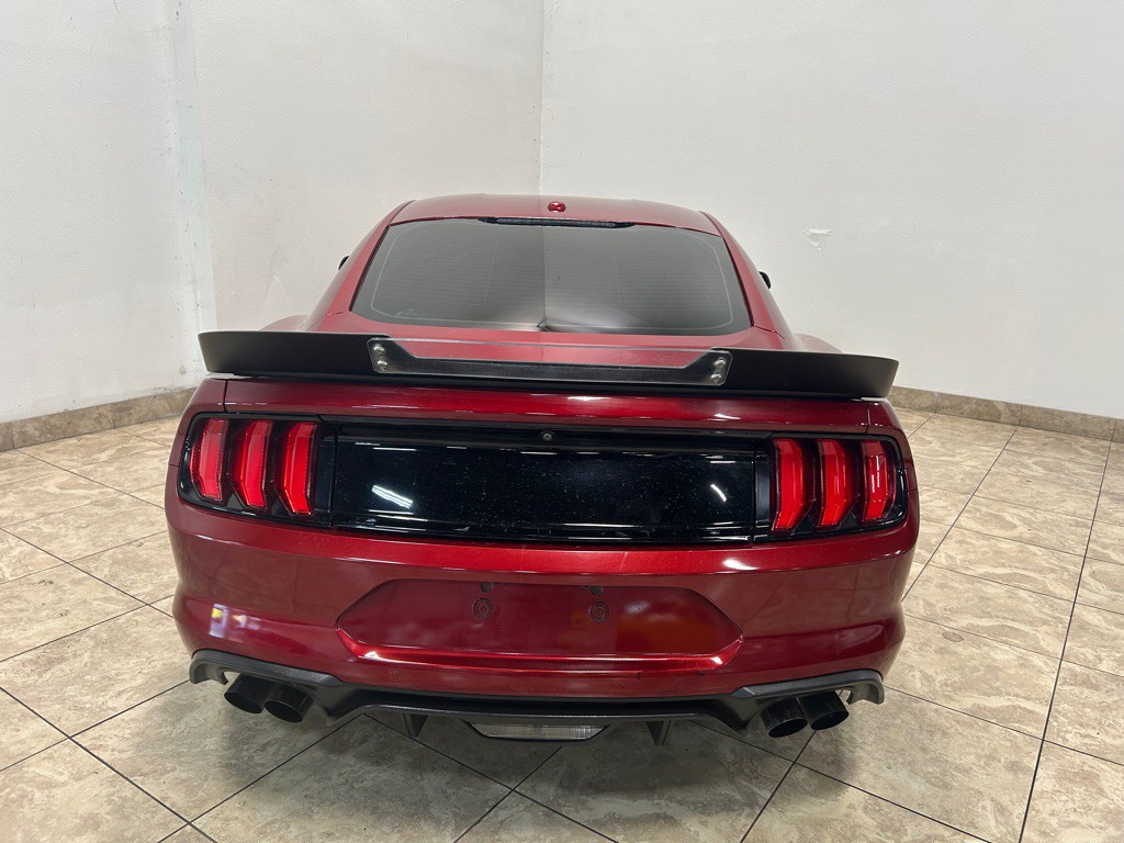 2019 Ford Mustang Image 8
