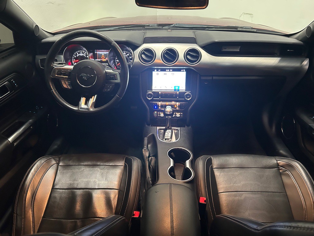 2019 Ford Mustang Image 34