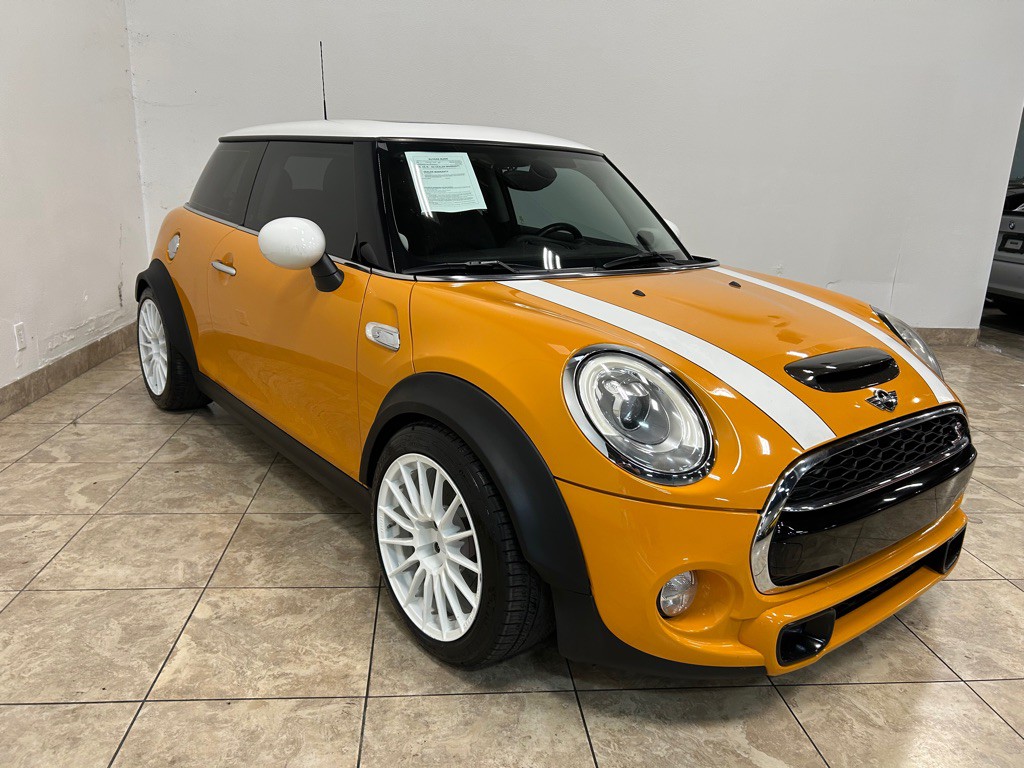 2016 MINI Cooper Image 6