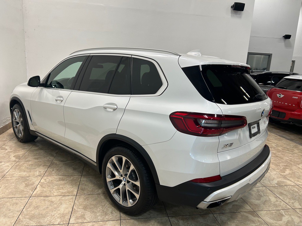 2019 BMW X5 Image 9