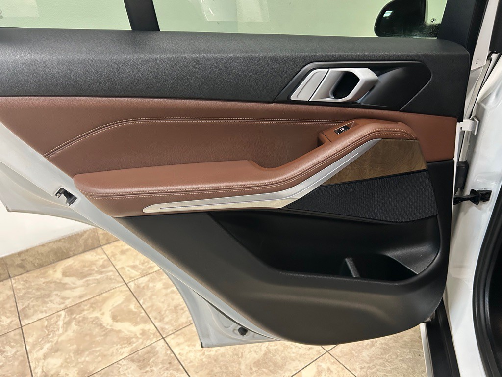 2019 BMW X5 Image 38