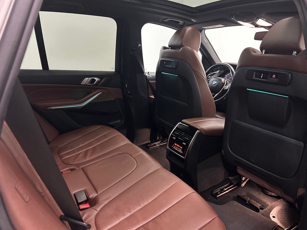 2019 BMW X5 Image 44