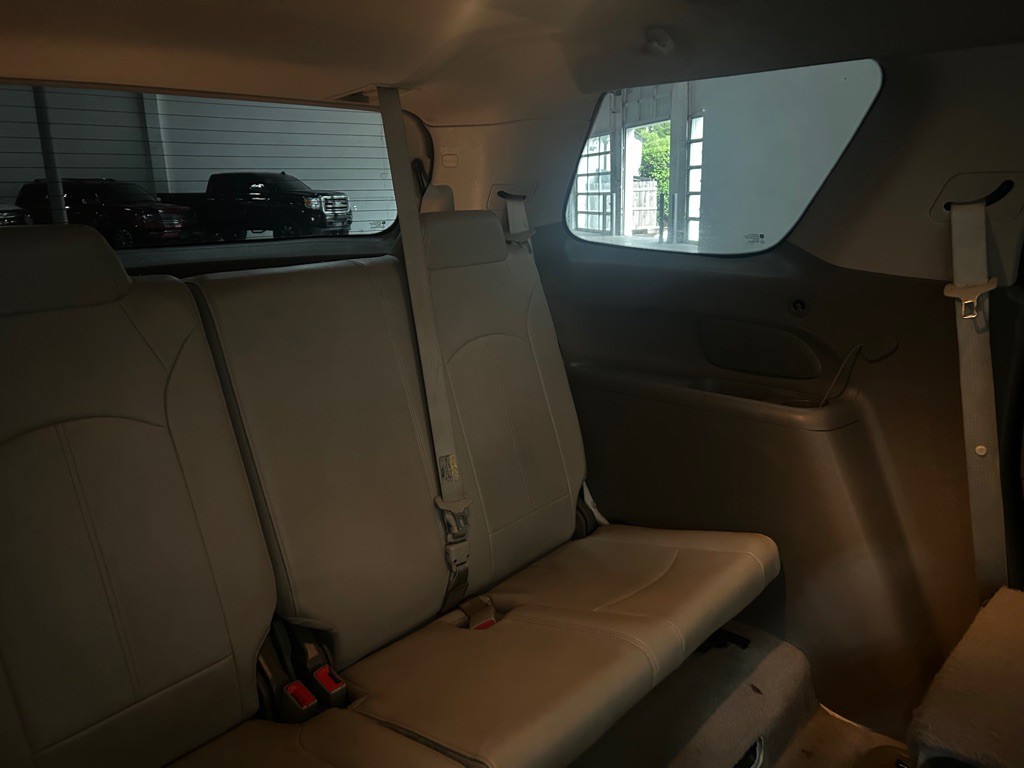 2016 GMC Acadia Image 41
