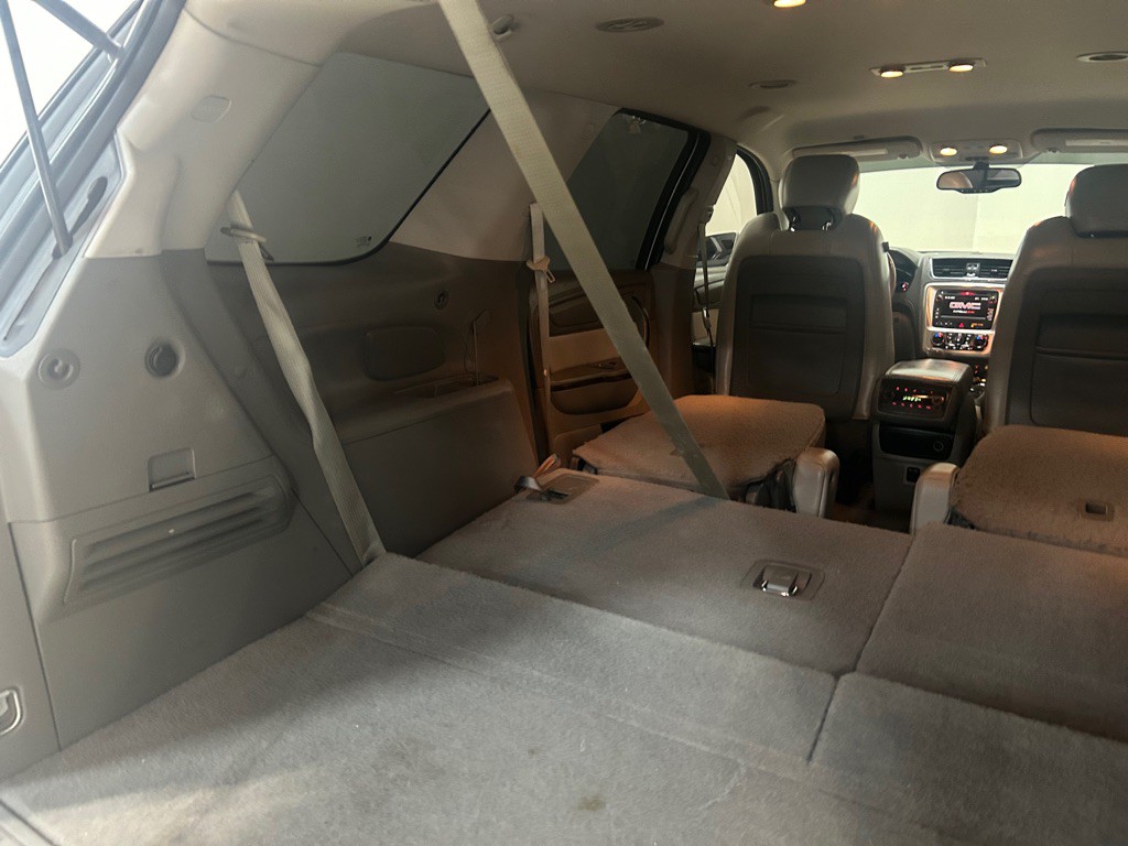 2016 GMC Acadia Image 43