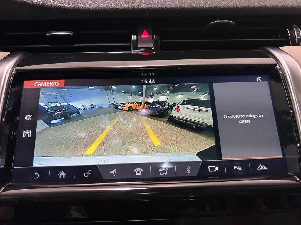 2020 Land Rover Discovery Sport Image 20